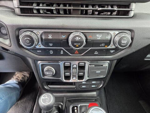 2024 Jeep Gladiator Sport S