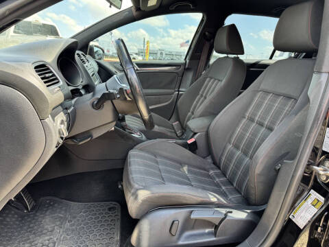 2014 Volkswagen GTI Wolfsburg Edition PZEV