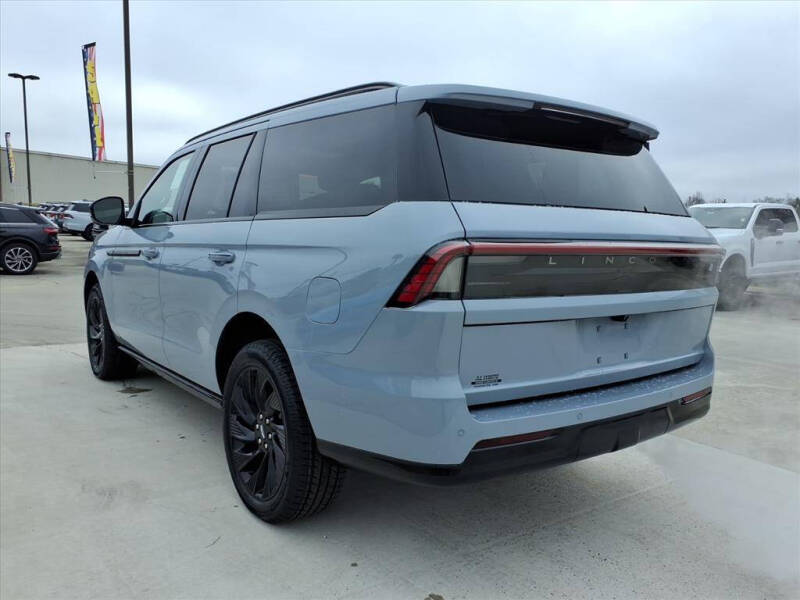 2025 Lincoln Navigator Reserve