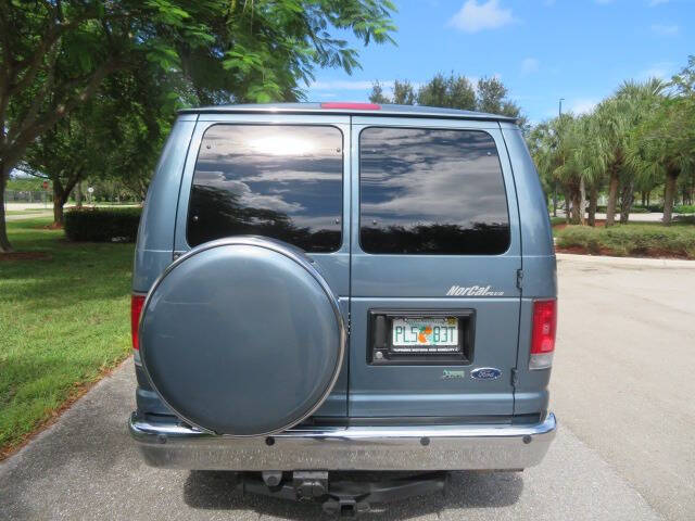 2013 Ford E-Series E-150 XLT