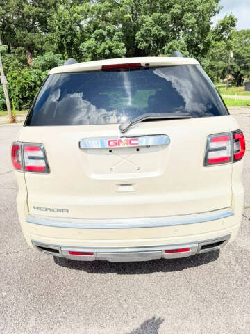 2015 GMC Acadia Denali