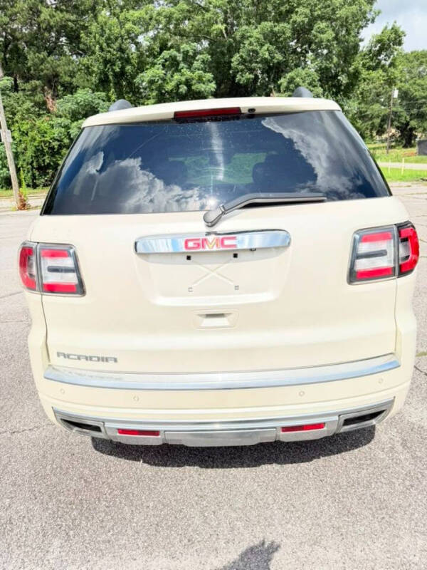 2015 GMC Acadia Denali