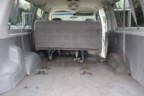 2007 Ford E-Series E-350 SD XLT