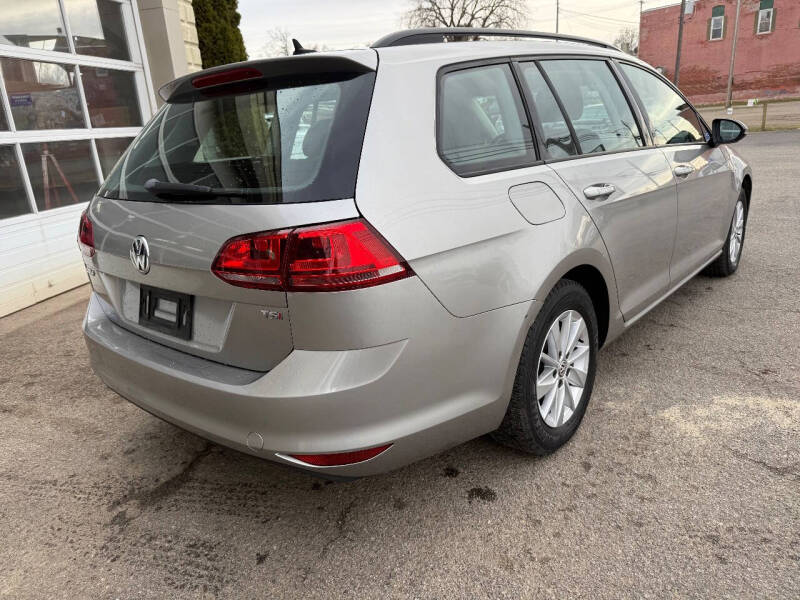 2016 Volkswagen Golf SportWagen TSI S