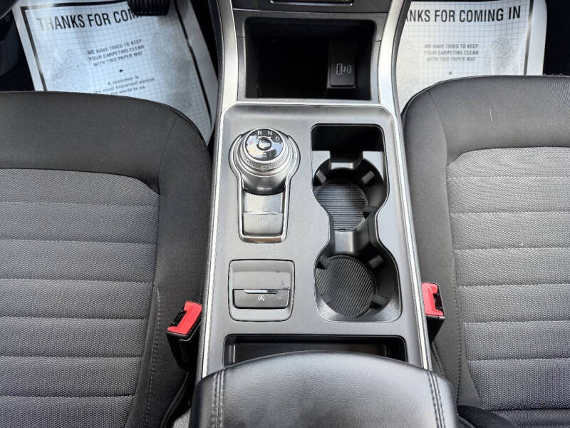 2024 Ford Edge SE