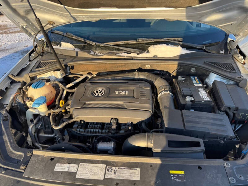 2016 Volkswagen Passat 1.8T S