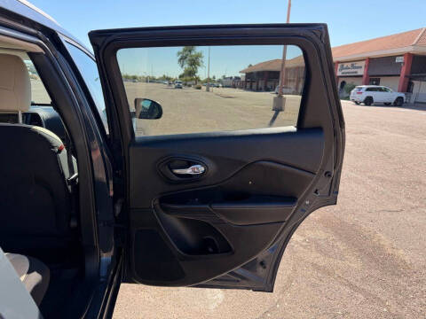 2017 Jeep Cherokee 75th Anniversary