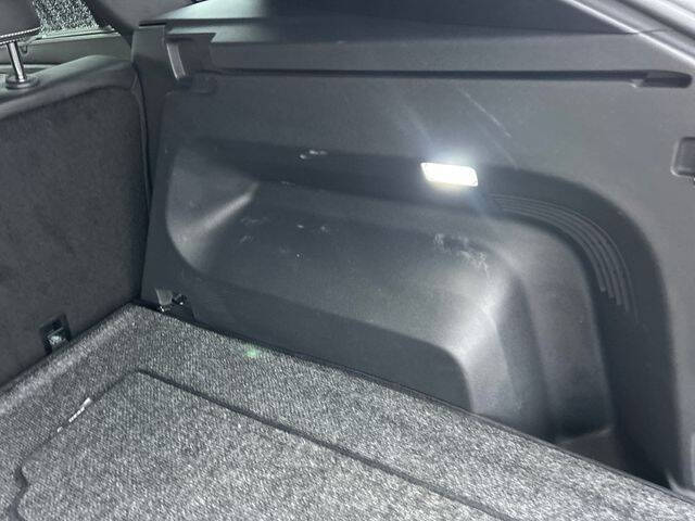 2024 Volkswagen Atlas Cross Sport SE 4Motion