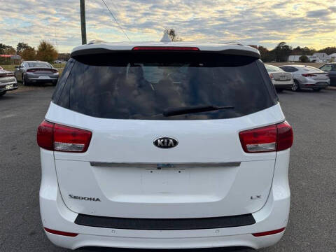 2016 Kia Sedona LX