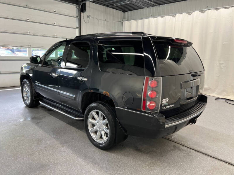 2011 GMC Yukon Denali