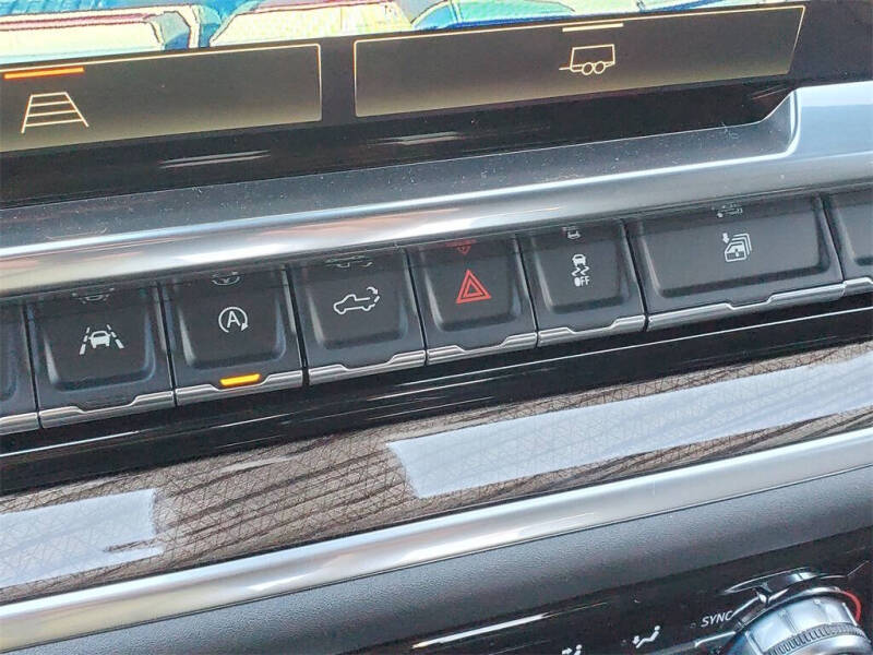 2026 GMC Sierra 1500 Elevation Standard