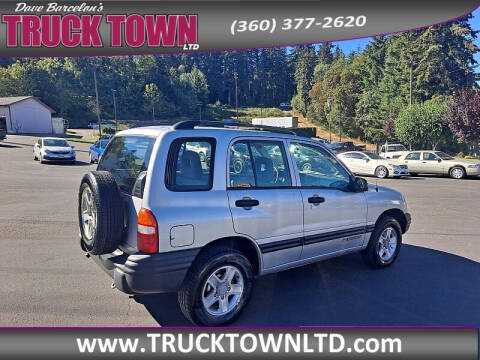 2004 Chevrolet Tracker