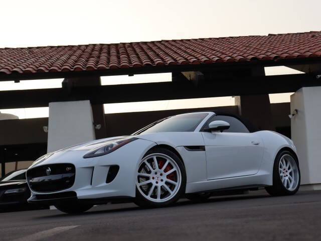 2014 Jaguar F-TYPE V8 S