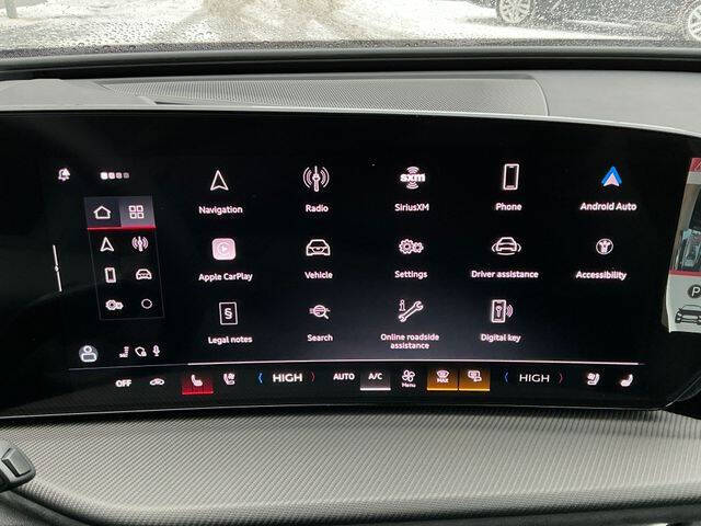 2025 Audi SQ5 quattro Premium Plus TFSI