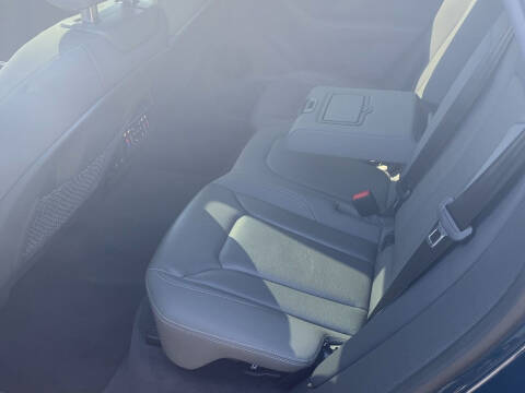 2020 Audi Q8 quattro Premium Plus 55 TFSI