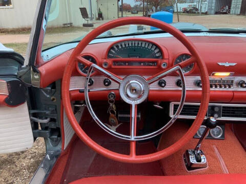 1956 Ford Thunderbird