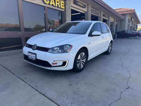 2016 Volkswagen e-Golf SE