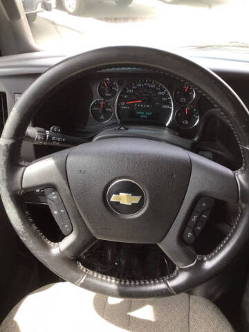 2020 Chevrolet Express 2500