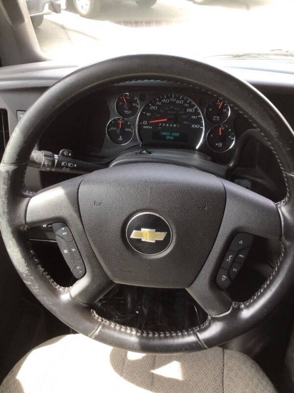2020 Chevrolet Express 2500