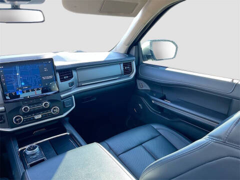 2023 Ford Expedition MAX XLT