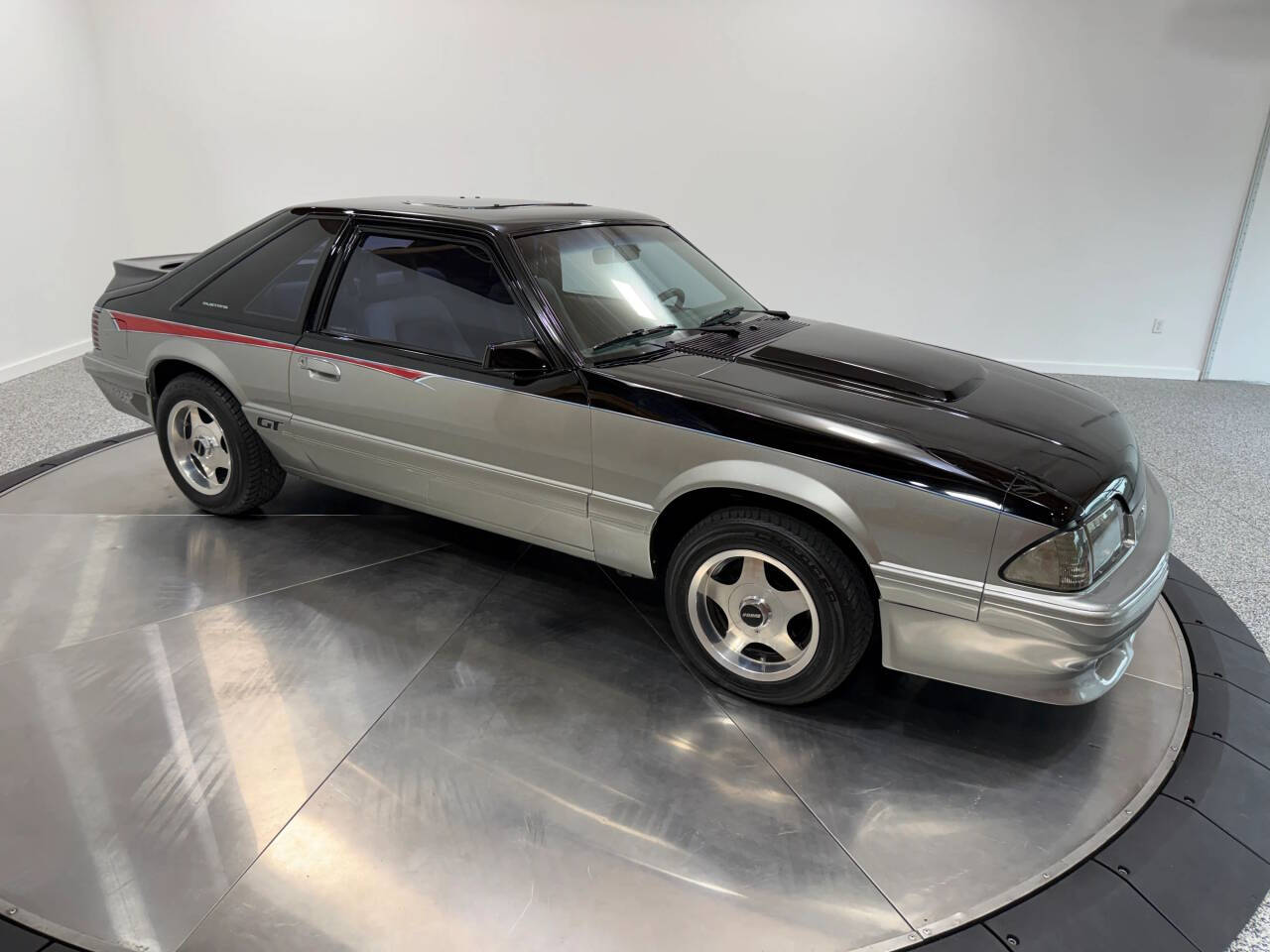 1986 Ford Mustang 17