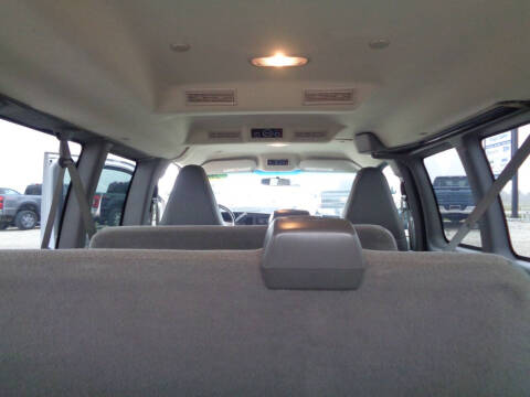 2017 GMC Savana LT 3500