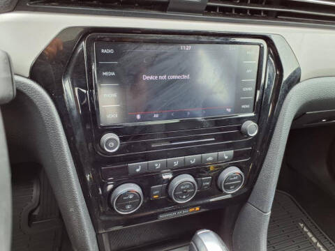 2022 Volkswagen Passat SE