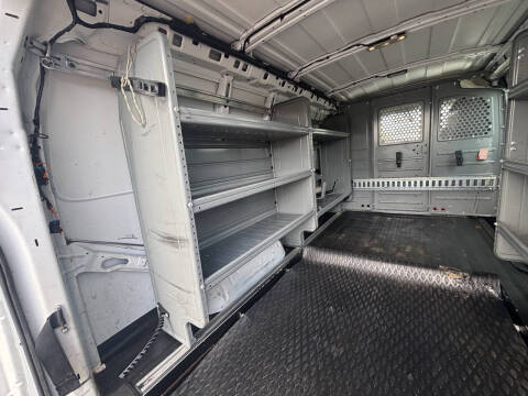 2015 Chevrolet Express 2500