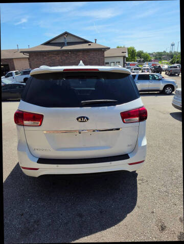 2016 Kia Sedona