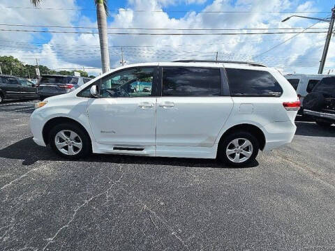 2014 Toyota Sienna