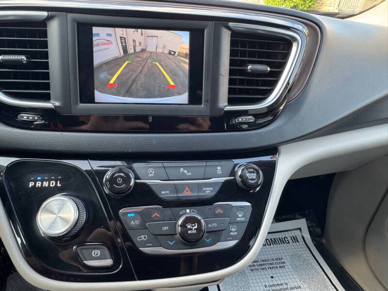 2018 Chrysler Pacifica Touring L