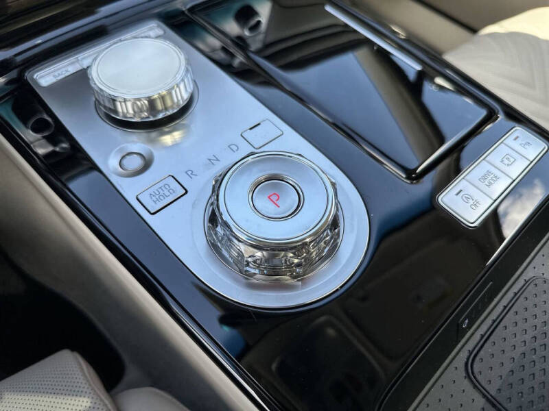 2025 Genesis G80 2.5T Sport Prestige