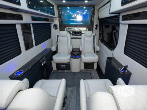 2024 Mercedes-Benz Sprinter 3500XD