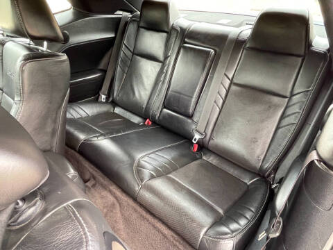 2015 Dodge Challenger SRT 392