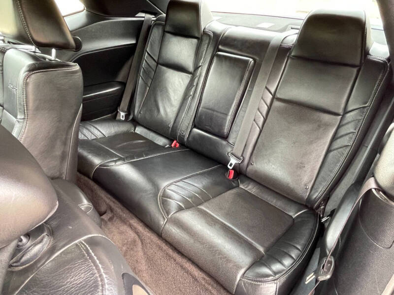 2015 Dodge Challenger SRT 392