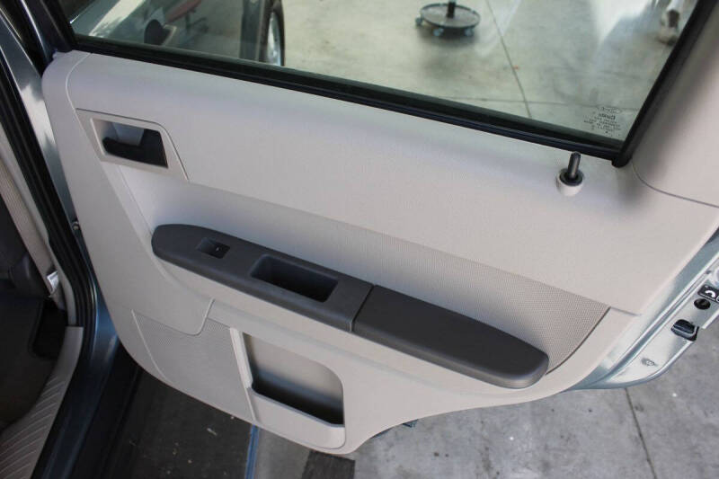 2012 Ford Escape XLS