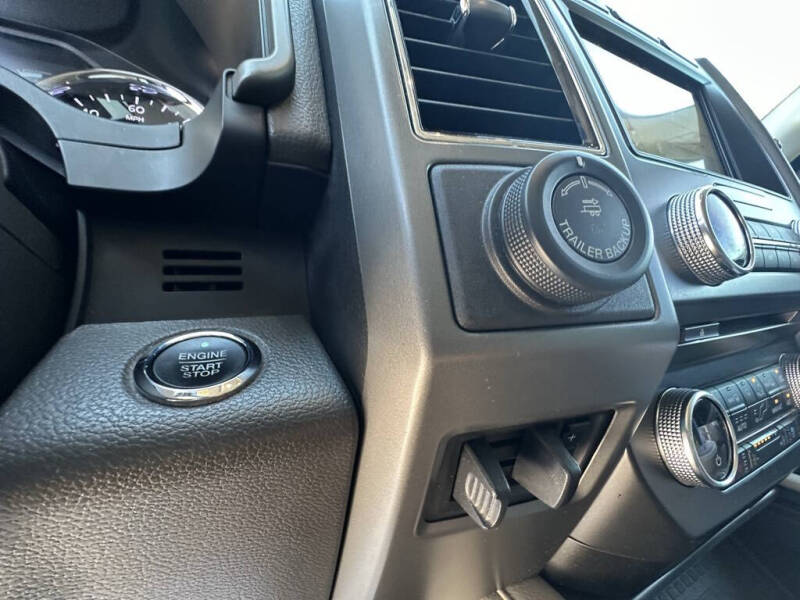 2018 Ford Expedition MAX XLT