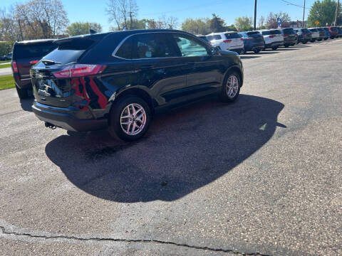 2021 Ford Edge SEL
