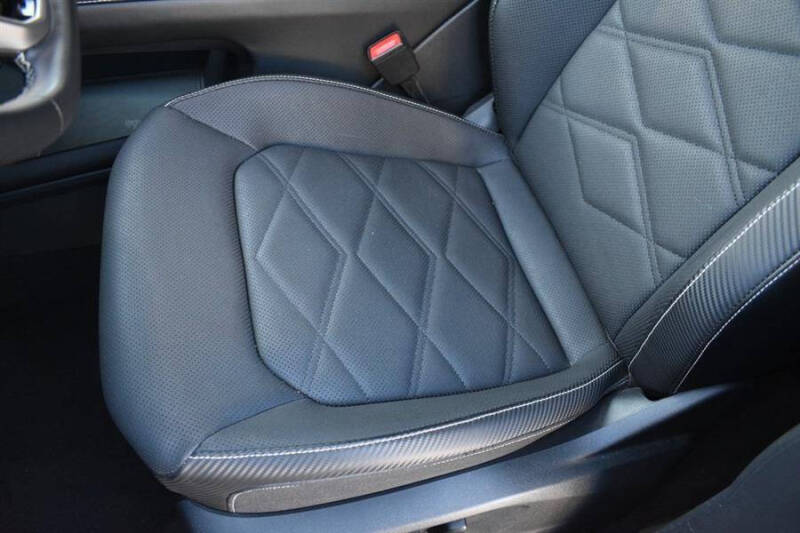 2024 Volkswagen Atlas Cross Sport SE