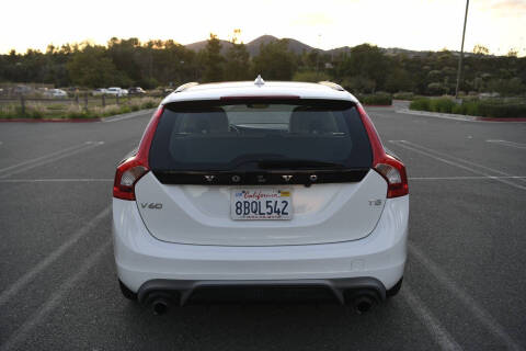 2018 Volvo V60 T5 Dynamic