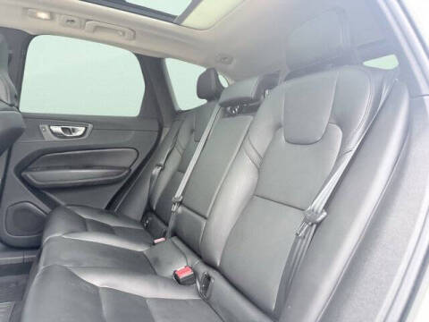 2023 Volvo XC60 B5 Core