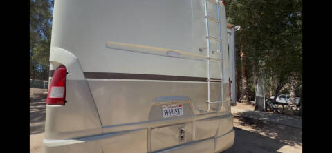 2003 Winnebago Adventurer