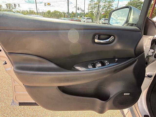 2019 Nissan LEAF SL PLUS