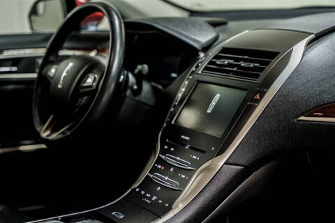 2016 Lincoln MKZ