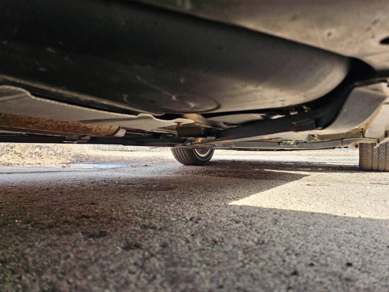 2005 Ford Thunderbird Deluxe