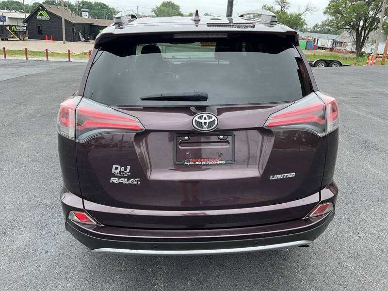 2017 Toyota RAV4 Limited