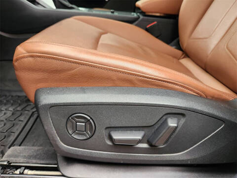 2022 Audi Q3 quattro S line Prem Plus 45 TFSI