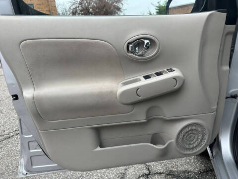 2013 Nissan cube
