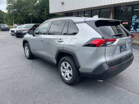 2019 Toyota RAV4 LE