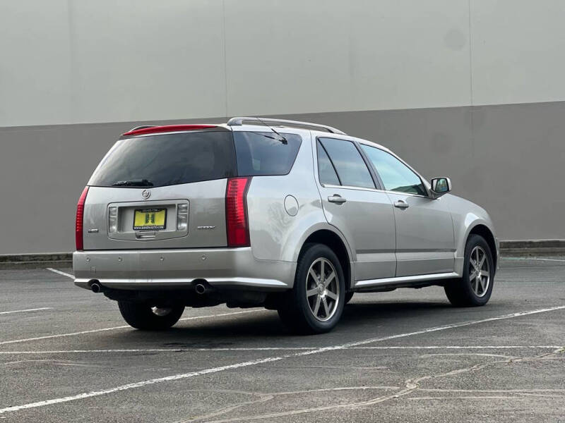 2004 Cadillac SRX
